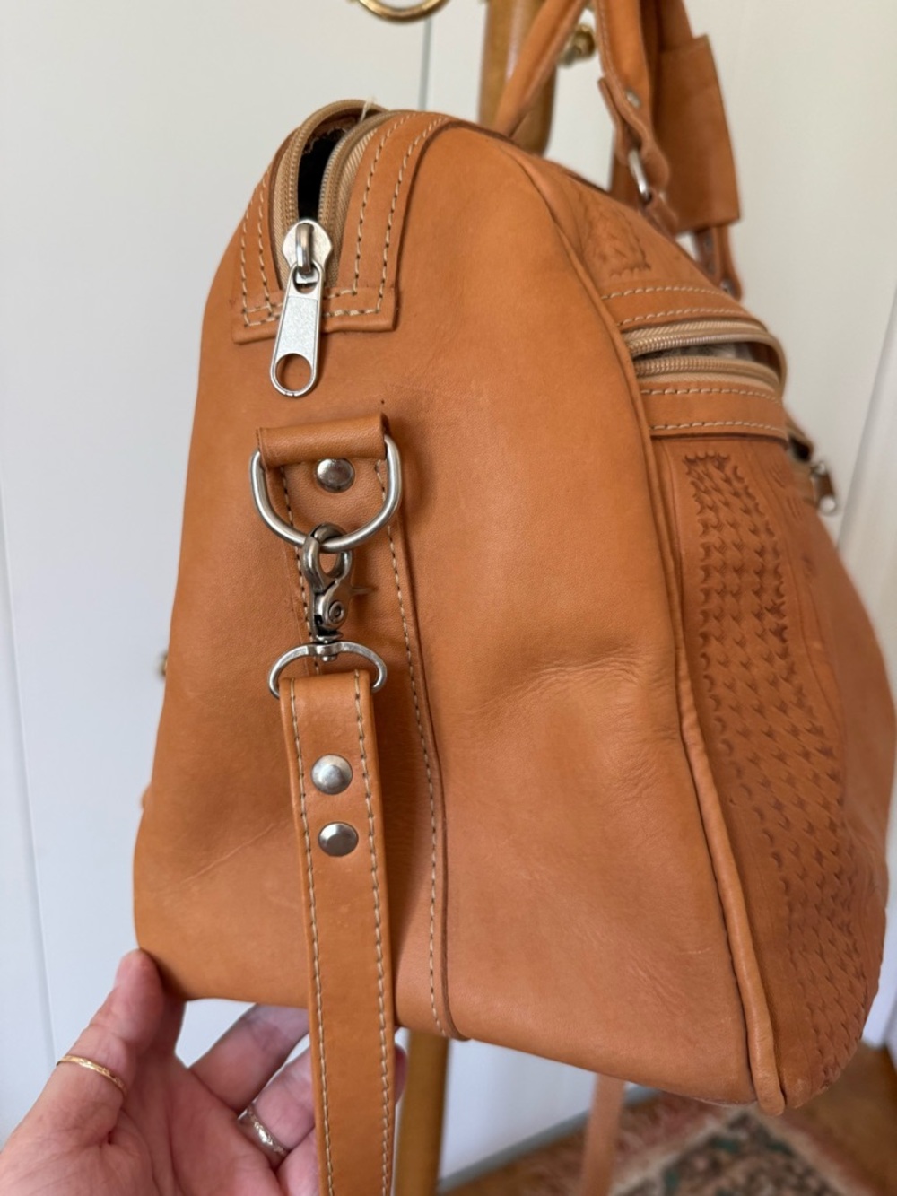 Ropin west tooled leather weekender carryon - Picture 8 of 10